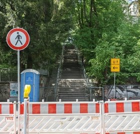 Hier ist ein Umweg nötig. 