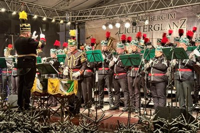 Das Musikkorps der Bergstadt Schneeberg unter Leitung von Jens Bretschneider feiert seinen 60. Geburtstag.