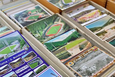 Auch vom Auer Stadion gibt es unzählig viele Motive und Ansichtskarten. Sammler dieses Gebiets kamen voriges Wochenende im „Stadionblick“ zusammen.