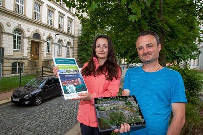 Paula Müller und Marcel Uebel stellten die Pläne vor.