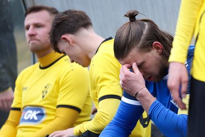 Enttäuschung nach Spielschluss beim VfB Schöneck.