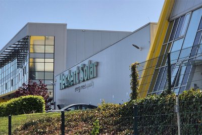 Beschäftigungsrückgang muss die Industrie verzeichnen, auch der Modulhersteller Heckert Solar hat Personal entlassen.