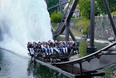 Auch die Attraktionen im Heide-Park in Soltau haben viele begeisterte Fans, die auf Social Media aktiv sind.