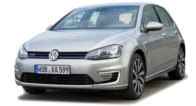  Umweltengel: Der VW Golf GTE ist einen Plug-in-Hybrid mit Verbrennungs- und E-Motor. Rein elektrisch schafft der Wagen laut Hersteller 50 Kilometer. 