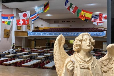 Die Ruhe vor dem Sturm bei der „Tefa-Olympiade – Die Götter laden ein“.
