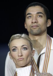 Aljona Savchenko und Robin Szolkowy holten Silber bei der EM.