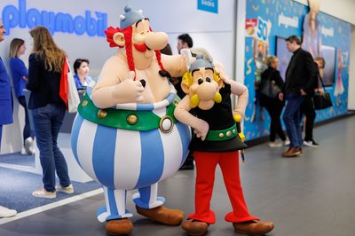 Der große Gallier Obelix ist neben seinem besten Freund Asterix eine der Hauptfiguren des Kult-Comics, den René Goscinny und Albert Uderzo 1959 gemeinsam geschaffen hatten. (Archivbild)