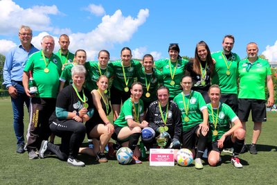 Das Meisterteam des SV Merkur Oelsnitz blieb unbesiegt und wechselt nun in die Großfeld-Landesklasse.