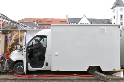 Und so sieht der Foodtruck aus Brand-Erbisdorf auf dem Obermarkt in Freiberg von hinten aus.