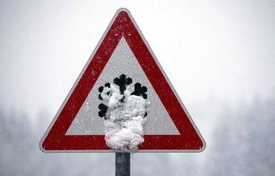 Der Deutsche Wetterdienst (DWD) warnt vor möglichem Glatteis in Teilen Sachsens.