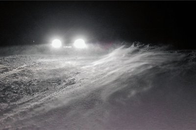 Sturmtief "Oleg" führte in der Nacht zu Mittwoch zu orkanartigen Böen und Schneeverwehungen  auf dem Fichtelberg.