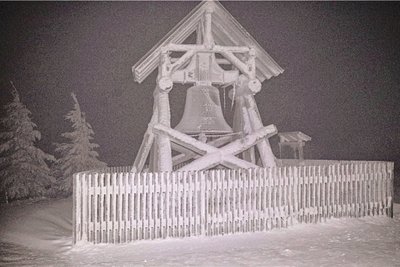 Auch am Mittwoch ist laut Deutschem Wetterdienst mit orkanartigen Böen auf dem Fichtelberg zu rechnen. 