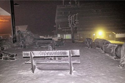 Sturmtief Oleg sorgte in der Nacht zu Mittwoch für ungemütliches Wetter auf dem Fichtelberg. .