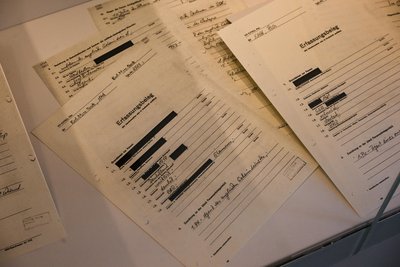 Ein Teil der Ausstellung dreht sich um vermeintliche oder tatsächliche Spione. Die Schau ist auch ein Ergebnis des neuen Wismut-Netzwerkes Chemnitz.