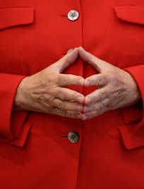 CDU-Chefin Angela Merkel steht nach dem gestrigen Wahlsonntag vor einer vierten Amtszeit als Kanzlerin. Schon jetzt ist klar, dass sie und ihre künftige Regierung einiges im Land dringend anpacken müssen.  