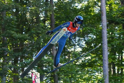 Voriges Jahr durfte sich Emily Teubner in Pöhla über Bronze freuen. Der Ladies-Alpen-Cup geht am kommenden Freitag und Sonnabend in seine 22. Runde.