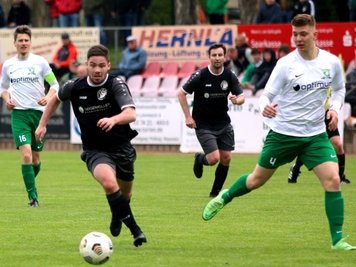 Max Löscher (links) und seine Teamkameraden von Merkur Oelsnitz wollen sich am Sonntag einen Platz unter den ersten vier sichern. 
