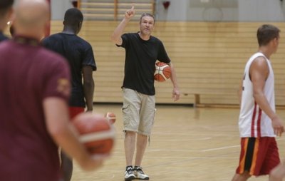Co-Trainer Hutchinson verlässt Niners Chemnitz