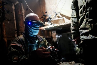 Soldat im Drohnengefechtsstand in Litauen.