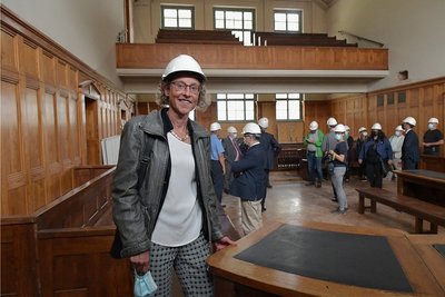 Richterin Barbara Kaltschik im früheren Schwurgerichtssaal. "Wir haben hier noch verhandelt, aber nicht gern", sagt die ständige Vertreterin des Direktors; manche Aussage sei kaum zu hören gewesen. 