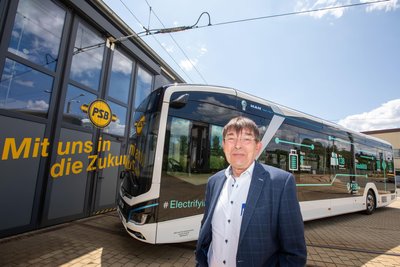 PSB-Geschäftsführer Karsten Treiber soll bis 2027 weitere Elektrobusse für Plauen erhalten.