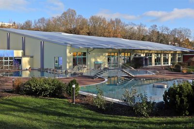 Im Hallen- und Freibad an der Ziegelstraße finden ab sofort Reparatur- und Wartungsarbeiten statt.
