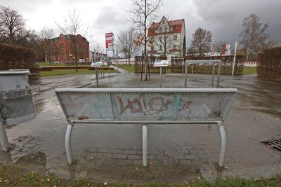 Auch Vandalismus und Zerstörung sind im Massi-Park an der Burgstraße an der Tagesordnung.