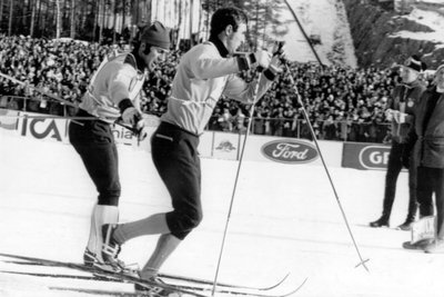Sie legten den Grundstein für WM-Staffelgold in Falun: die Klingenthaler Gerd Heßler (links) und Dieter Meinel.
