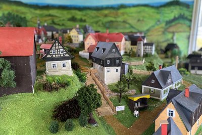 Das versunkene Dorf ist mit viel Liebe zum Detail wieder aufgebaut worden.