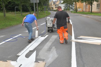 Die Fahrspuren auf dem Meißner Ring sind neu markiert worden.
