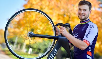 Bahnsprinter Stefan Bötticher freut sich auf sein Comeback.