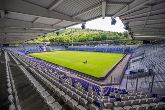 80 Jahre Erzgebirge Aue: FCE plant „größte Geburtstagsfeier aller Zeiten“ - Im Erzgebirgsstadion in Aue soll im März die große Geburtstagsfeier des FCE steigen.