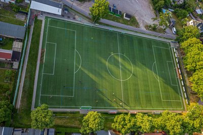 Auch die Nutzung von Sportplätzen, wie hier in Heinrichsort, kostet die Vereine künftig mehr Geld.