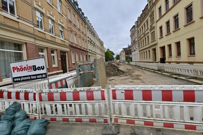 Die Heinrich-Heine-Straße zwischen Kolpingstraße und Friedrich-Engels-Straße ist bis 15. Dezember voll gesperrt.