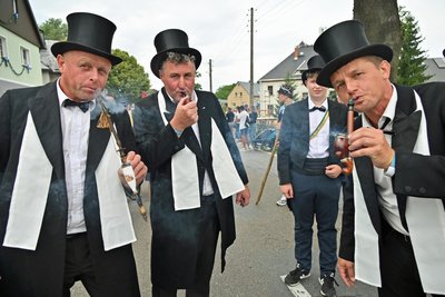 Es dampf gewaltig zum Festumzug Börnichen, Erinnerungen an den Pfeifenraucherclub.