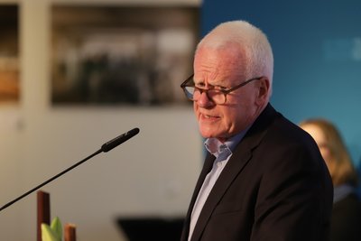 „Es wurde entschieden, ohne zu prüfen“, sagt Christian Axel Weber als Vorsitzender des Vereins Freunde des Smac zu den Plänen der Landesregierung.