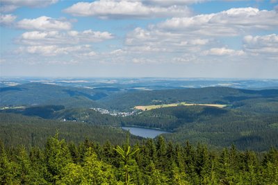 Eine schöne Aussicht allein genügt nicht, um den Auersberg als Ausflugsziel für Familien zu beleben.