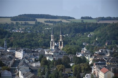 In Oelsnitz hat sich der Stadtrat mit großer Mehrheit für die Gründung einer Bürgerstiftung entschieden.