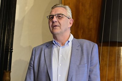 Veit Schindler von der Firma Gebrüder Mönnig. Das Unternehmen feiert sein 150-Jähriges.