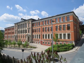 Das Gymnasium in Markneukirchen. Zurzeit sind drei Klassen in Quarantäne. 