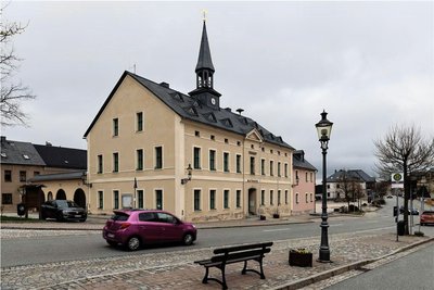 Der Wahlgewinner zieht nicht als hauptamtliches Stadtoberhaupt ins Rathaus ein, sondern als ehrenamtliches. 