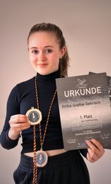 Anika-Sophie Gehrisch gewann bei der Deutschen Meisterschaft einmal Gold und einmal Bronze.