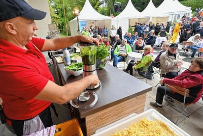 Koch João Grincho von der Nudelmanufaktur Taura war die Hauptattraktion beim ersten Genussfestival in Burgstädt.