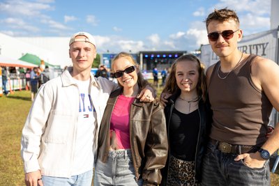 Erzbeats 2026 in Lichtenberg: Kevin Güldner (26), Florentine Förster (26), Luise Förster (21) und Jay Pentzlin (22) (v.l.) waren zum ersten Mal beim Festival.