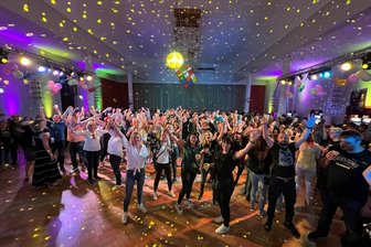 80er und 90er-Party im Schützenhaus Penig: Karten sind noch erhältlich - Die nächste Auflage der 80er- und 90er-Jahre-Party in Penig steigt am 25. Oktober.