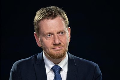 Ministerpräsident Michael Kretschmer (CDU) will den Vermittlungsausschuss anrufen.