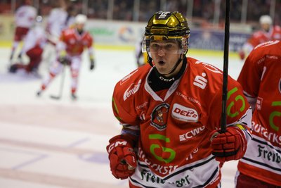 Torjäger Colin Smith ist bester Scorer bei den Eispiraten Crimmitschau. Er hat bisher nur 10 von 17 Partien absolviert.
