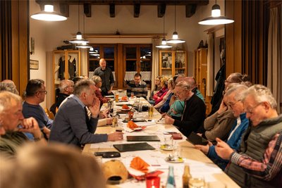 In Geyer trafen sich Interessenten der Wagenknecht-Partei. Mancher will sich in die Kommunalpolitik einbringen.