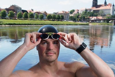 Im Jahr 2017 hat der Chemnitzer den deutschen Teil der Elbe durchschwommen. 