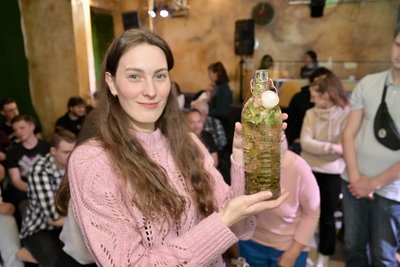 Lisa Erschow von Fake Sober bringt unterschiedliche Perspektiven auf Innovation und Unternehmertum mit.